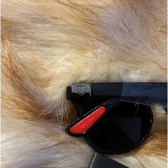 Rayban Scuderia Ferrari sunglasses RB4195-F 52-20 145 - Picture 8 of 9